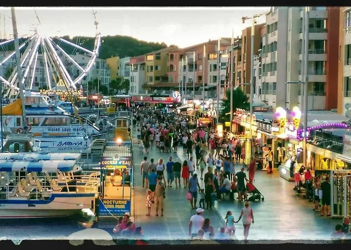 Studio-cabine 6 Couchages Cap-d'agde Appartement *