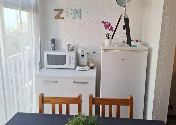 Studio-cabine 6 Couchages Cap-d'agde Appartement Agde